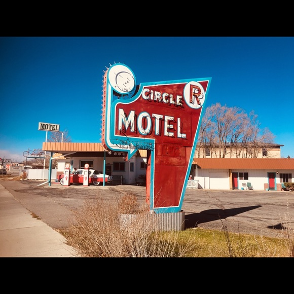 Meet your Posher, Traci - Picture 14 of 16